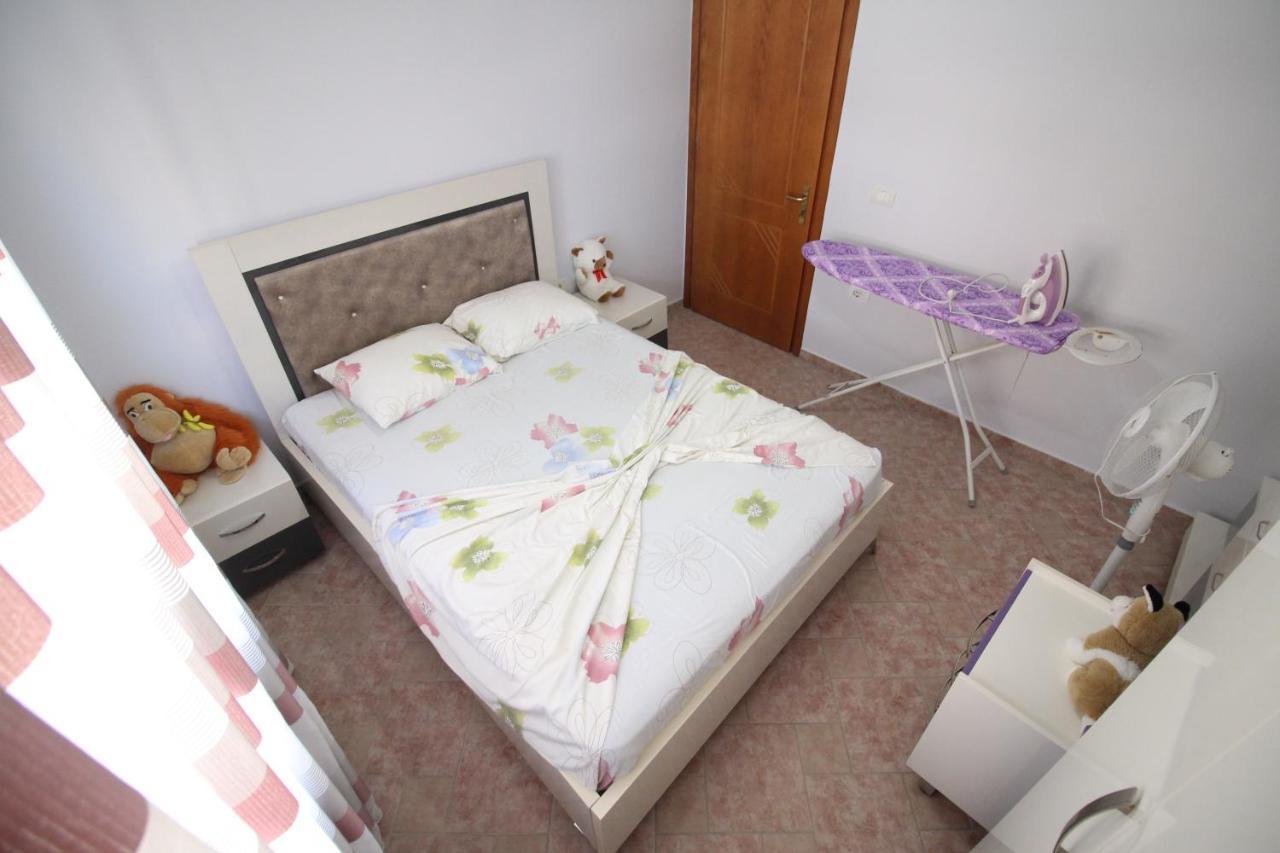 Irina Home Sarandë 外观 照片